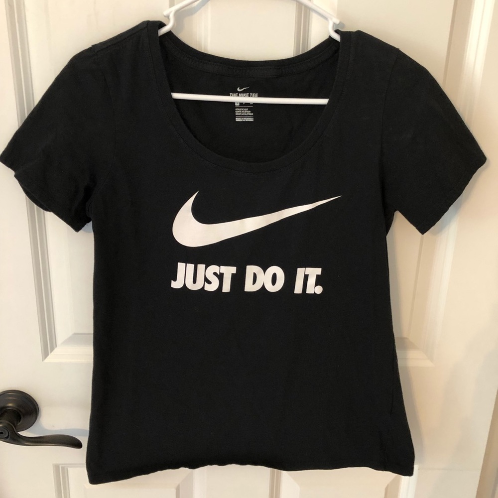 Nike “Just Do It.” Scoop Neck T-Shirt